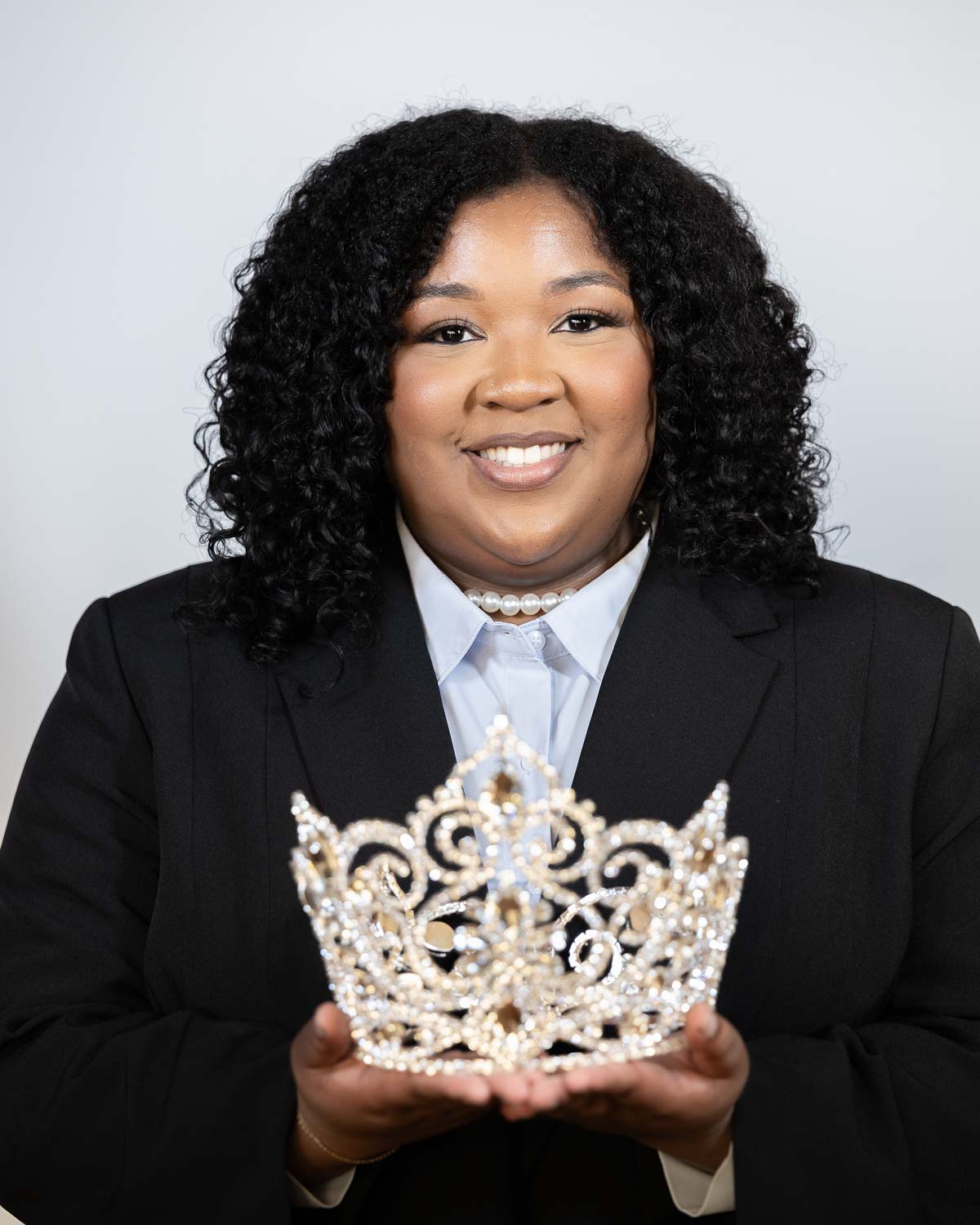Chelsea Benton - Miss Spelman