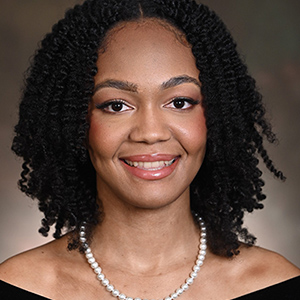 Top Ten Graduate - Valedictorian, Adelle Kenia Durand, C'2025