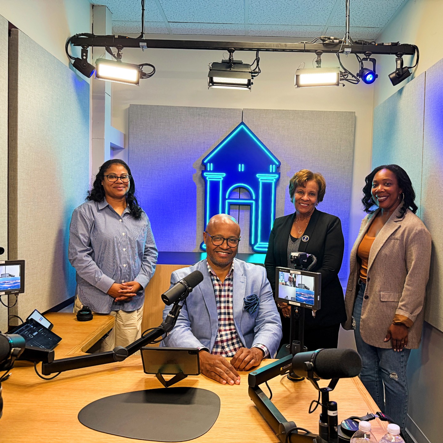 Spelman Launches  Echoes and Algorithms Podcast