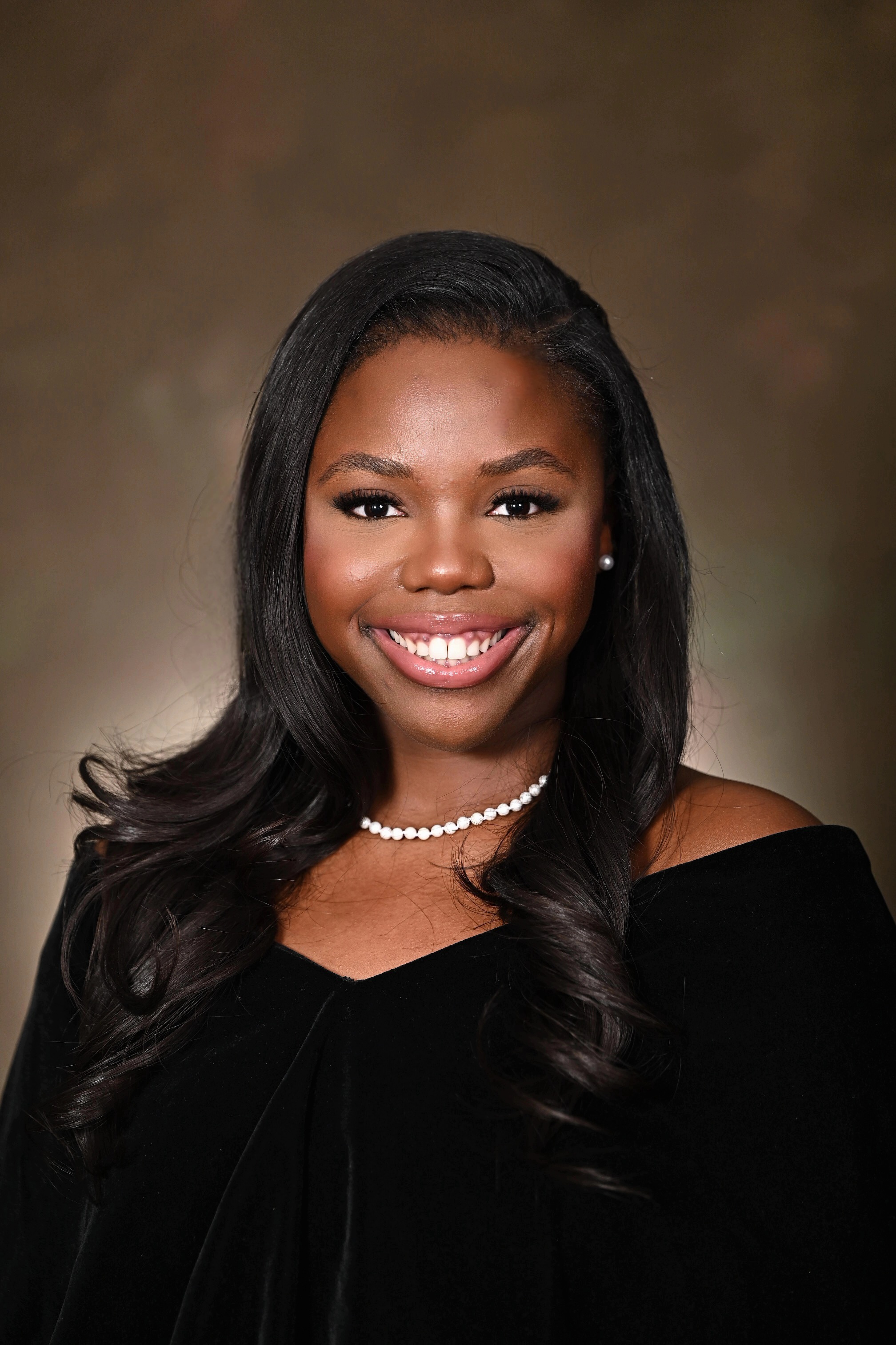 Lauren Forney headshot