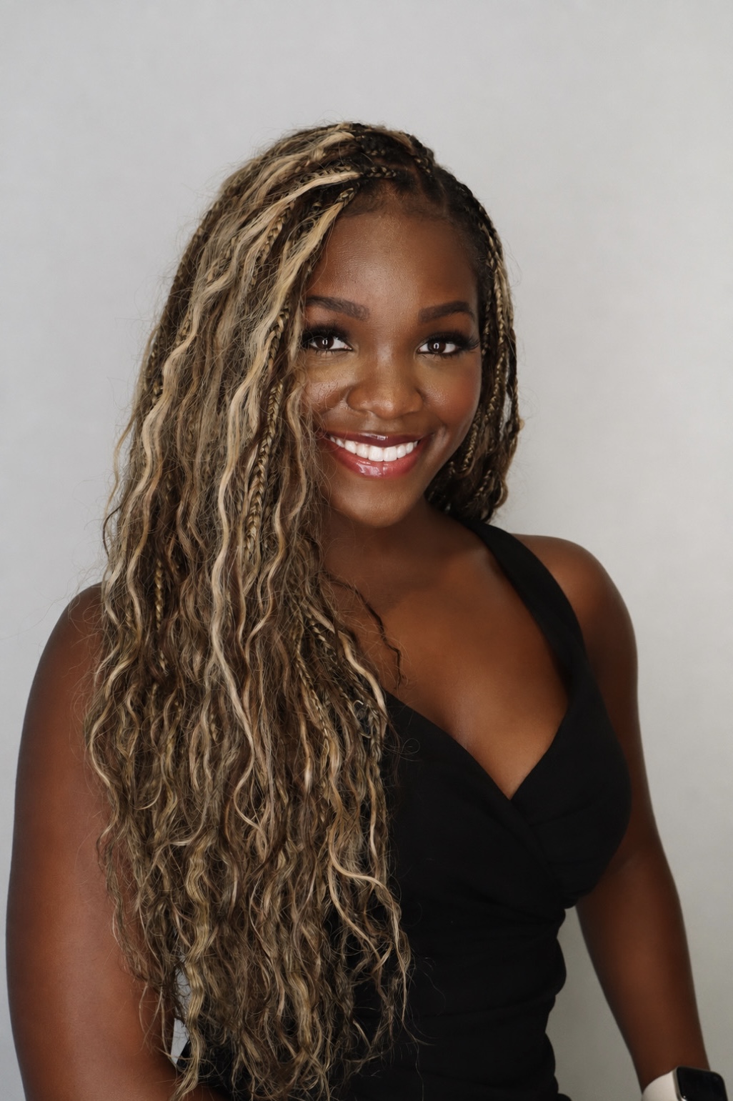 Cambel Cadien headshot