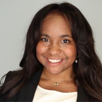 Madeline Wright headshot
