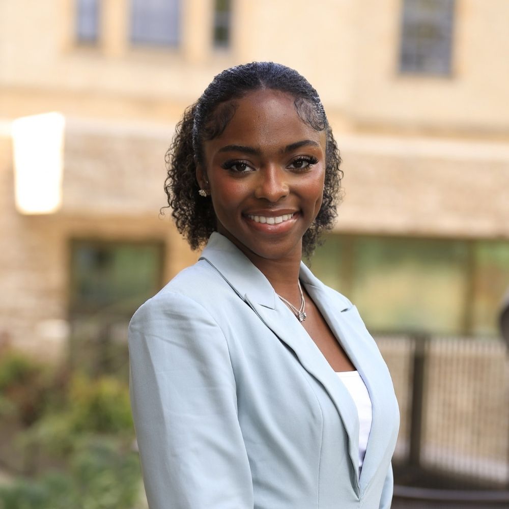 Delaney DeShields Headshot 